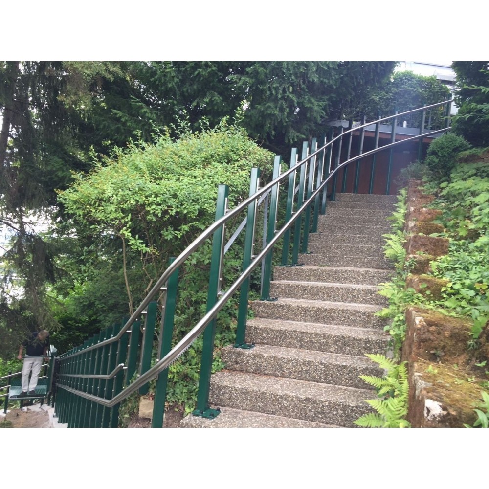 Rampe d'escalier Stairsteady, une alternative au monte-escalier